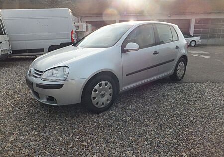 VW Golf Volkswagen V Lim. Trendline**Klima*1.Hand**