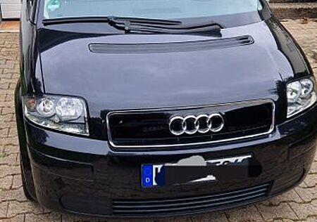 Audi A2 1.6 FSI -