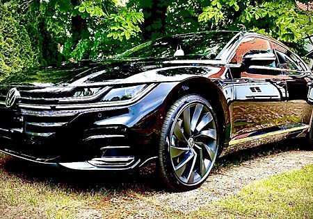 VW Arteon Volkswagen 2.0 TDI DSG 4MOTION R-Line Pano 8-fach ..