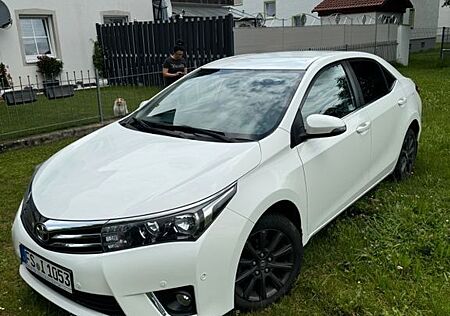 Toyota Corolla 1,6-l-Valvematic Comfort Comfort