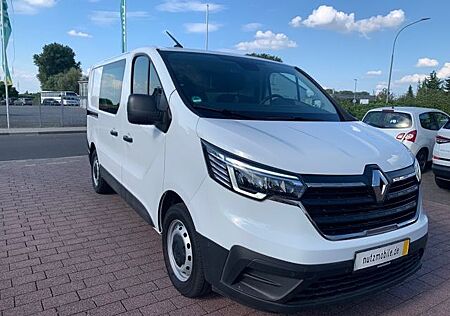 Renault Trafic 3,0t Sortimo Regale modifiziert Modell