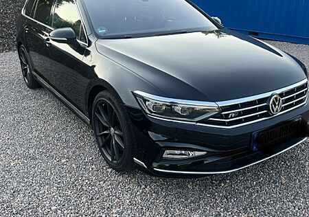 VW Passat Variant Volkswagen 2.0 TDI SCR 176kW DSG 4MOT El...
