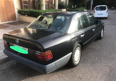 Mercedes-Benz 300 D Turbo "bitte restauriere mich"