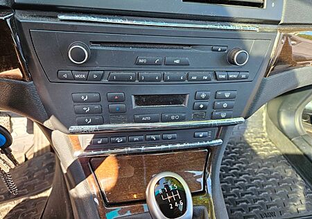 BMW X3 xDrive20d - BJ 12-2009