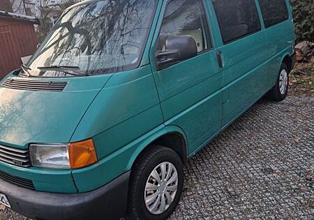 VW T4 Caravelle Volkswagen 2.5 TDI 75kW lang Standheizung