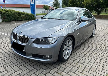 BMW 325i Coupé - 37950 KM / Scheckheftgepflegt