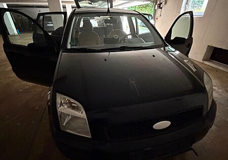 Ford Fusion 1,6 16V + Autom. +