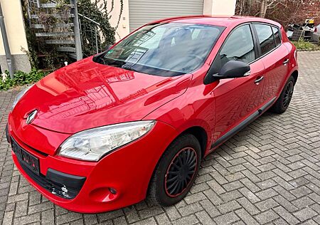 Renault Megane III Lim.1.6,TÜV NEU