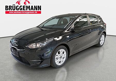 Kia Cee'd CEED 1.5 T-GDI VISION MJ25 KOMFORT+ SITZH.