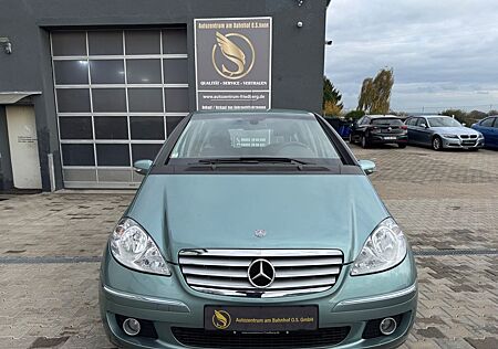 Mercedes-Benz A 170 *AUTOMATIK * 1.HAND* TÜV/SERVICE NEU*62TKM