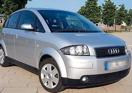 Audi A2 1.4 -