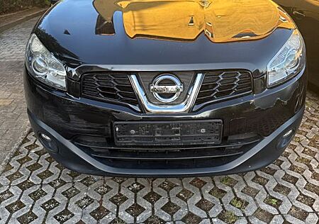 Nissan Qashqai 2.0 Automatik Benzin