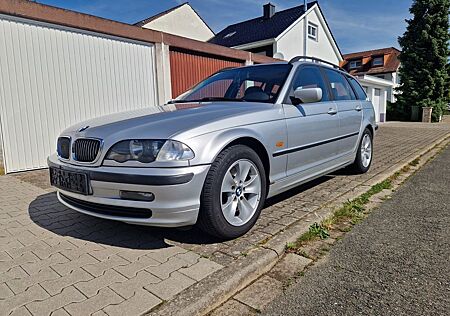 BMW 320i touring -