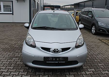 Toyota Aygo (X) Aygo 1,0*Klima*1 Hand*TÜV+INSP NEU*8xBereift*ZV*