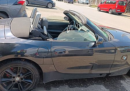 BMW Z4 2.2i -