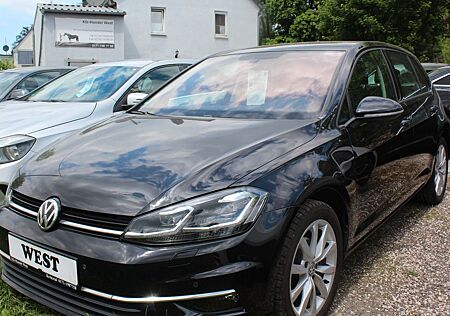 VW Golf Volkswagen 2.0 TDI BMT Highline LED Scheinw. *GARANTIE