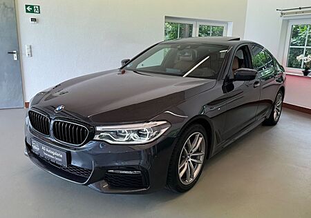 BMW 530d xDrive M-Paket G30| Head-Up | Navi Pro