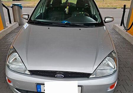Ford Focus 1.6 -