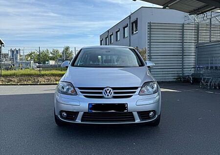 VW Golf Plus Volkswagen 1.9 TDI DPF BlueMotion United United