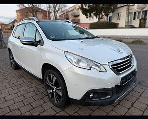 Peugeot 2008 Allure PureTech 130 Allure(Panaromadach)