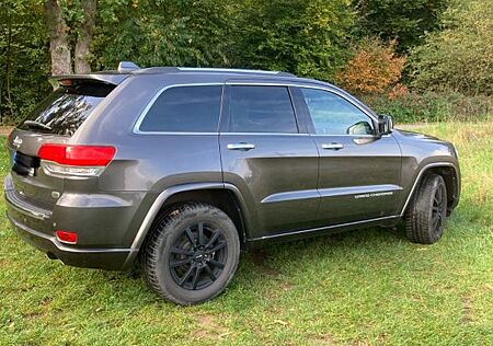 Jeep Grand Cherokee Overland 3.0 V6 M.-Jet 184kW ...