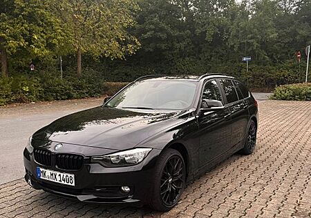 BMW 318d Touring - LED, Navi, Tempomat, AMBIENTE