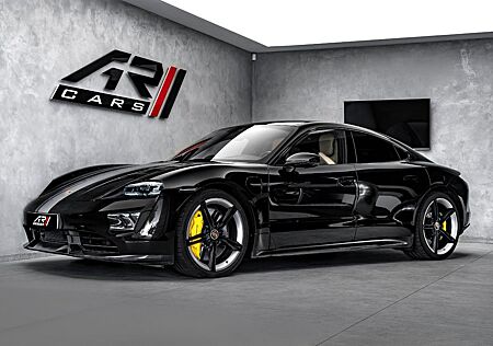 Porsche Taycan Turbo S*Keramik*Pano*PDLS+