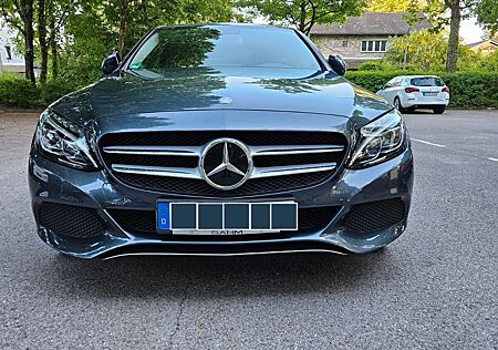 Mercedes-Benz C 250 AVANTGARDE Autom. Top gepflegt