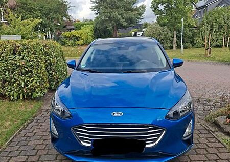 Ford Focus 1,0 EcoBoost 92kW Titanium Auto Titanium