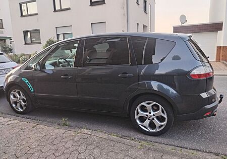 Ford S-Max 2,5 Trend Trend