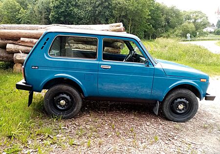 Lada Niva 1.7 4x4