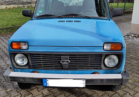 Lada Niva 1.7i 4x4 -