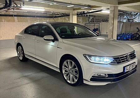 VW Passat Volkswagen 2.0 TDI SCR 140kW DSG 4MOT Comfortlin...