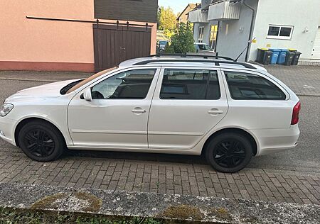 Skoda Octavia 1.8 TSI Ambiente Combi Ambiente