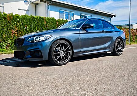 BMW 218d Coupé M Sport Paket Service Neu 20d