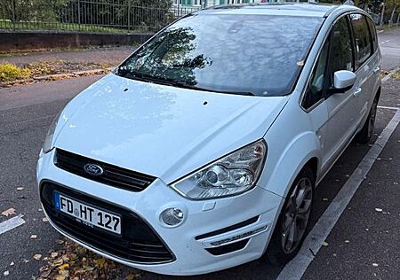 Ford S-Max 2.0 TDCi 120kW DPF Titanium PowerShift AHK