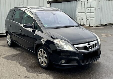 Opel Zafira B Cosmo NAVI+LEDER+XENON+PANO+7-SITZER