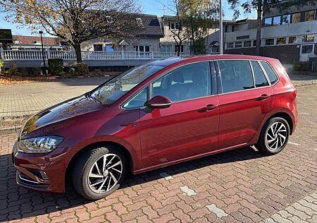 VW Golf Sportsvan Volkswagen 1.0 TSI 81kW JOIN