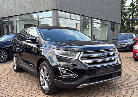 Ford Edge Titanium 4x4*BI-XENON*PANO*NAVI*KAMERA