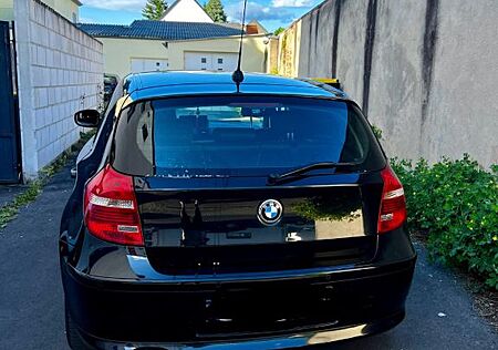 BMW 123d -