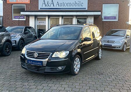 VW Touran Volkswagen Highline Behindertengerecht, Xenon, PDC