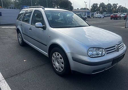 VW Golf Volkswagen 2.0 Bi Fuel Comfortline Variant Comfortline