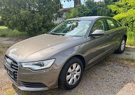 Audi A6 2.8 FSI Quattro S tronic - Top Zustand!