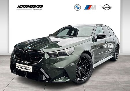BMW M5 Touring *Malachitgrün Metallic