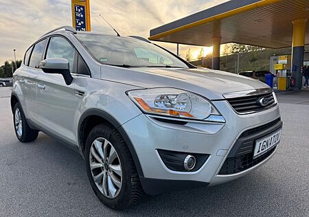 Ford Kuga 2,5 4x4