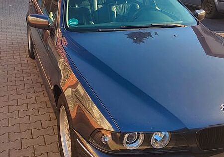 BMW 523i E39