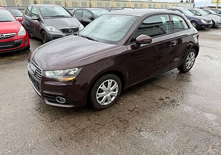 Audi A1 ,,EURO 5,,Tüv Neu,, 1,2 Ltr. - 63 kW TFSI,