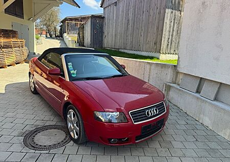Audi A4 2.4 Cabriolet S-Line