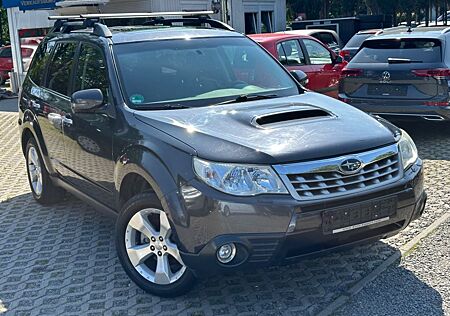 Subaru Forester Comfort 2.0D 4x4 AAC SHZ Pano AHK Tüv