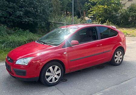 Ford Focus 1,6 Ambiente Ambiente